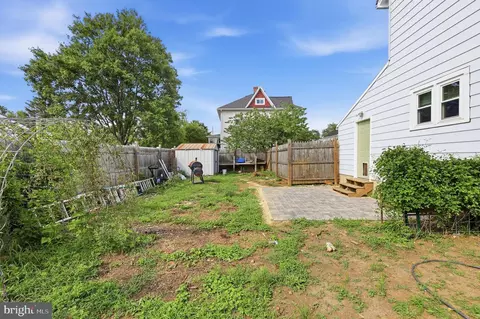 Exterior - 313 E Main St, Thurmont, MD 21788 photo 10 of 14