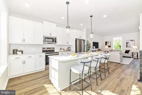 Kitchen - 306 Baughmans Ln # G, Frederick, MD 21702 photo 1 of 2