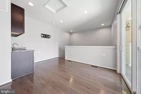 Entry Way - 747 Holden Rd, Frederick, MD 21701 photo 16 of 17
