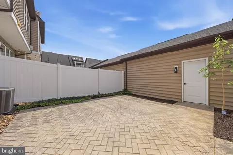 Exterior - 747 Holden Rd, Frederick, MD 21701 photo 6 of 13