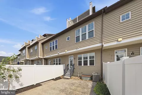 Exterior - 747 Holden Rd, Frederick, MD 21701 photo 9 of 13