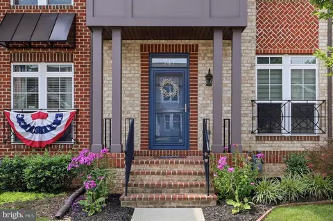 Exterior - 747 Holden Rd, Frederick, MD 21701 photo 5 of 13