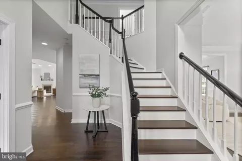 Entry Way - 9237 Charterhouse Rd, Frederick, MD 21704 photo 1 of 10