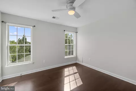 Bedroom - 9237 Charterhouse Rd, Frederick, MD 21704 photo 3 of 4