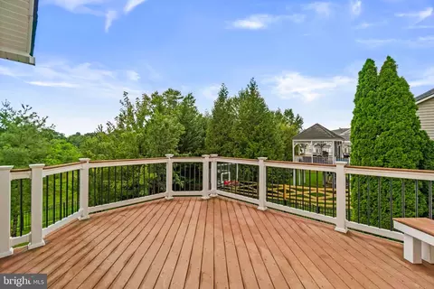 Exterior - 9237 Charterhouse Rd, Frederick, MD 21704 photo 4 of 19