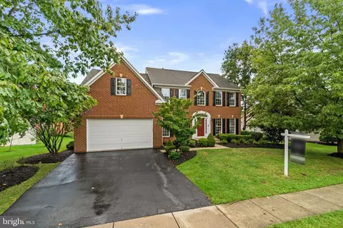 Exterior - 9237 Charterhouse Rd, Frederick, MD 21704 photo 3 of 19