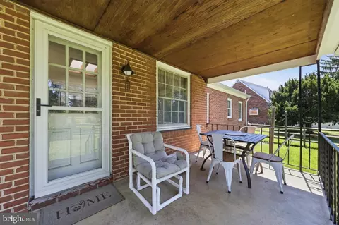 Exterior - 19 Norva Ave, Frederick, MD 21701 photo 6 of 10