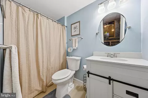 Bath - 19 Norva Ave, Frederick, MD 21701 photo 2 of 2