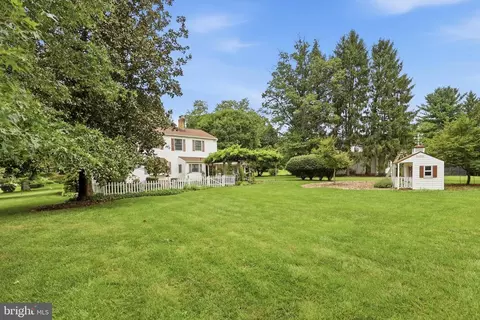 Exterior - 7405 Hillside Dr, Frederick, MD 21702 photo 8 of 14