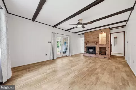 Living - 7405 Hillside Dr, Frederick, MD 21702 photo 3 of 9