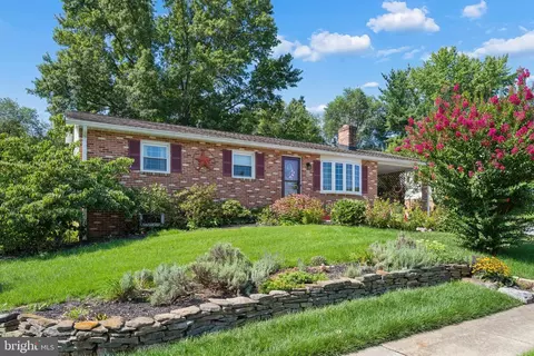 216 Glade Blvd, Walkersville, MD 21793