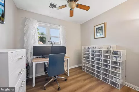 Other - 902 Young Pl, Frederick, MD 21702 photo 7 of 11