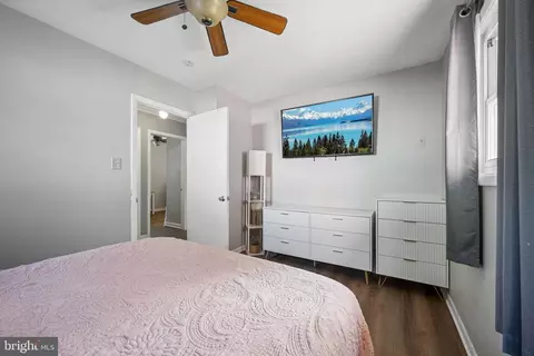 Bedroom - 902 Young Pl, Frederick, MD 21702 photo 3 of 3
