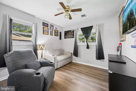 Other - 902 Young Pl, Frederick, MD 21702 photo 6 of 11