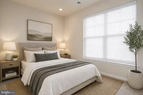 Bedroom - 402 Matlock Ln, Frederick, MD 21701 photo 1 of 13