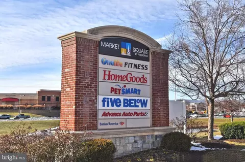 Exterior - 402 Matlock Ln, Frederick, MD 21701 photo 1 of 4