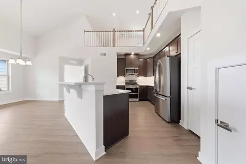 Entry Way - 3510 Starlight St #401, Frederick, MD 21704 photo 3 of 19