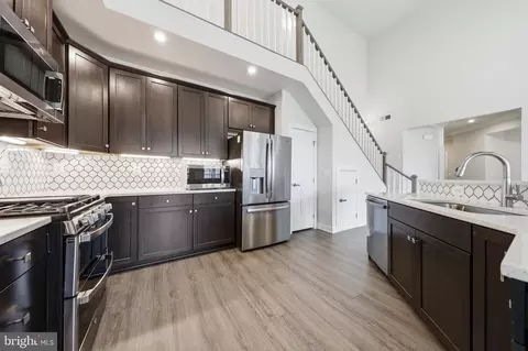 Entry Way - 3510 Starlight St #401, Frederick, MD 21704 photo 5 of 19