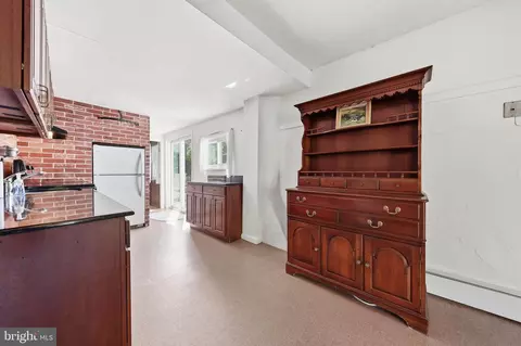 Entry Way - 11801 Warner Rd, Keymar, MD 21757 photo 4 of 8
