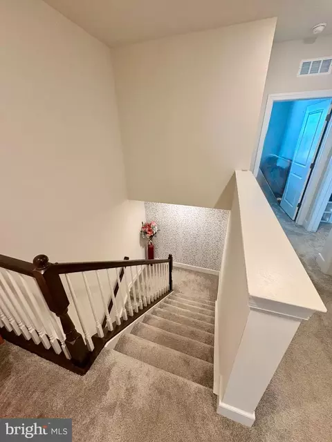 Entry Way - 7135 Delegate Pl, Frederick, MD 21703 photo 4 of 6