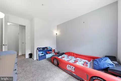 Bedroom - 125 Heathfield Dr, Frederick, MD 21702 photo 2 of 7