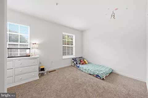 Bedroom - 125 Heathfield Dr, Frederick, MD 21702 photo 4 of 7