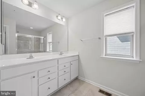 Entry Way - 1701 Evansberry Dr, Frederick, MD 21701 photo 26 of 31