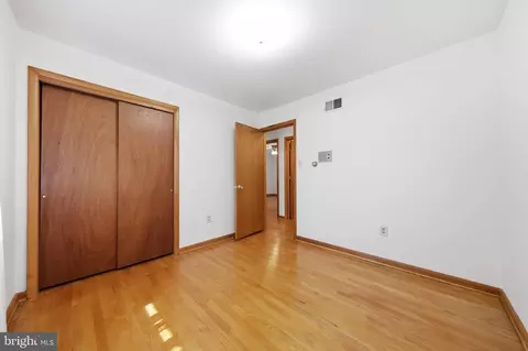 Bedroom - 7913 Juniper Dr, Frederick, MD 21702 photo 7 of 7