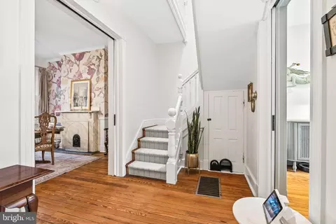 Entry Way - 241 E Church St, Frederick, MD 21701 photo 4 of 10