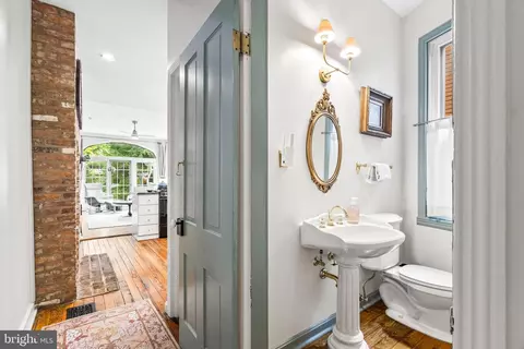 Entry Way - 241 E Church St, Frederick, MD 21701 photo 6 of 10