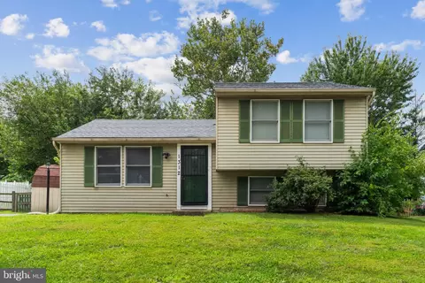 Exterior - 1312 Hillcrest Dr, Frederick, MD 21703 photo 1 of 6