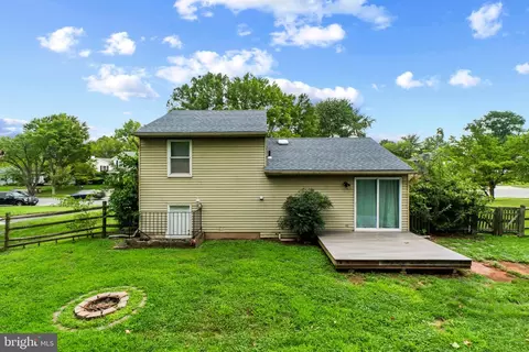 Exterior - 1312 Hillcrest Dr, Frederick, MD 21703 photo 6 of 6
