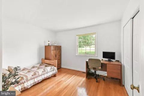 Bedroom - 6313 Jefferson Blvd, Frederick, MD 21703 photo 3 of 4