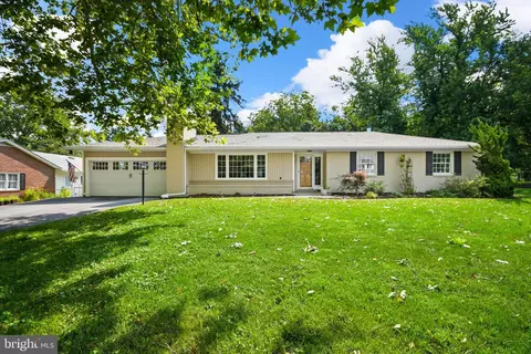 Exterior - 6313 Jefferson Blvd, Frederick, MD 21703 photo 5 of 12