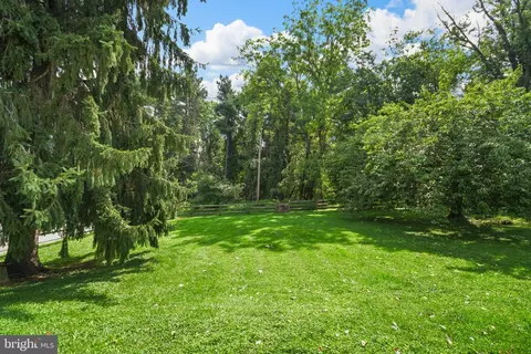 Exterior - 6313 Jefferson Blvd, Frederick, MD 21703 photo 3 of 12
