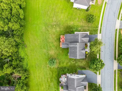 View/Area - 8 N Pointe Ter, Middletown, MD 21769 photo 3 of 3
