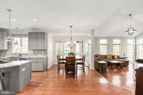 Other - 8 N Pointe Ter, Middletown, MD 21769 photo 4 of 23