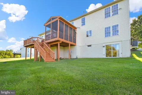 Exterior - 8 N Pointe Ter, Middletown, MD 21769 photo 6 of 6