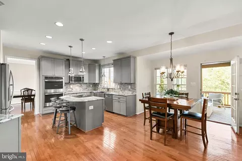 Kitchen - 8 N Pointe Ter, Middletown, MD 21769 photo 8 of 8