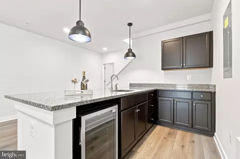 Kitchen - 8776 Walnut Bottom Ln, Frederick, MD 21701 photo 5 of 5