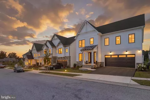 Exterior - 8776 Walnut Bottom Ln, Frederick, MD 21701 photo 7 of 7
