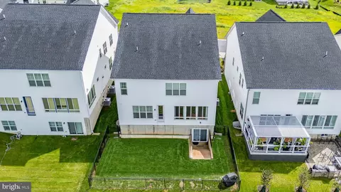 View/Area - 8776 Walnut Bottom Ln, Frederick, MD 21701 photo 1 of 2