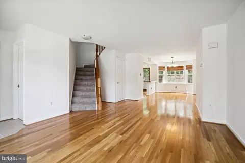 Living - 9205 Ridgefield Cir, Frederick, MD 21701 photo 2 of 2