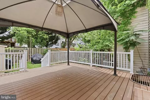 Exterior - 2089 Buell Dr, Frederick, MD 21702 photo 3 of 6