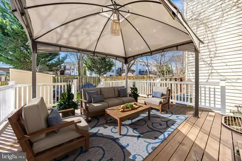 Exterior - 2089 Buell Dr, Frederick, MD 21702 photo 4 of 6
