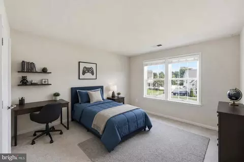 Bedroom - 5633 Bartonsville Rd, Frederick, MD 21704 photo 4 of 4