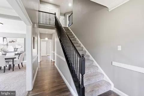 Entry Way - 5633 Bartonsville Rd, Frederick, MD 21704 photo 1 of 2