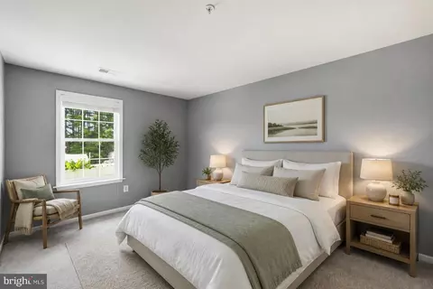 Bedroom - 5633 Bartonsville Rd, Frederick, MD 21704 photo 3 of 4