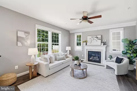 Living - 5633 Bartonsville Rd, Frederick, MD 21704 photo 1 of 3