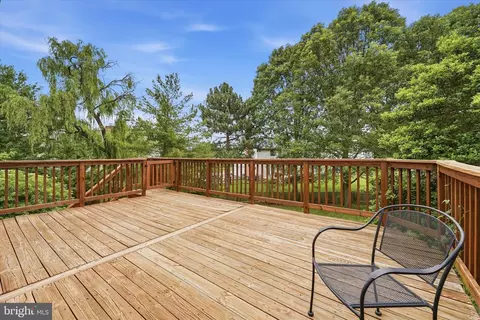 Exterior - 2402 Shaker Ln, Frederick, MD 21702 photo 17 of 24